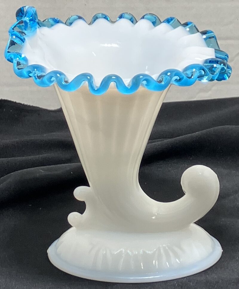 Vintage Fenton with Aqua Crest Milk Glass - Image 8