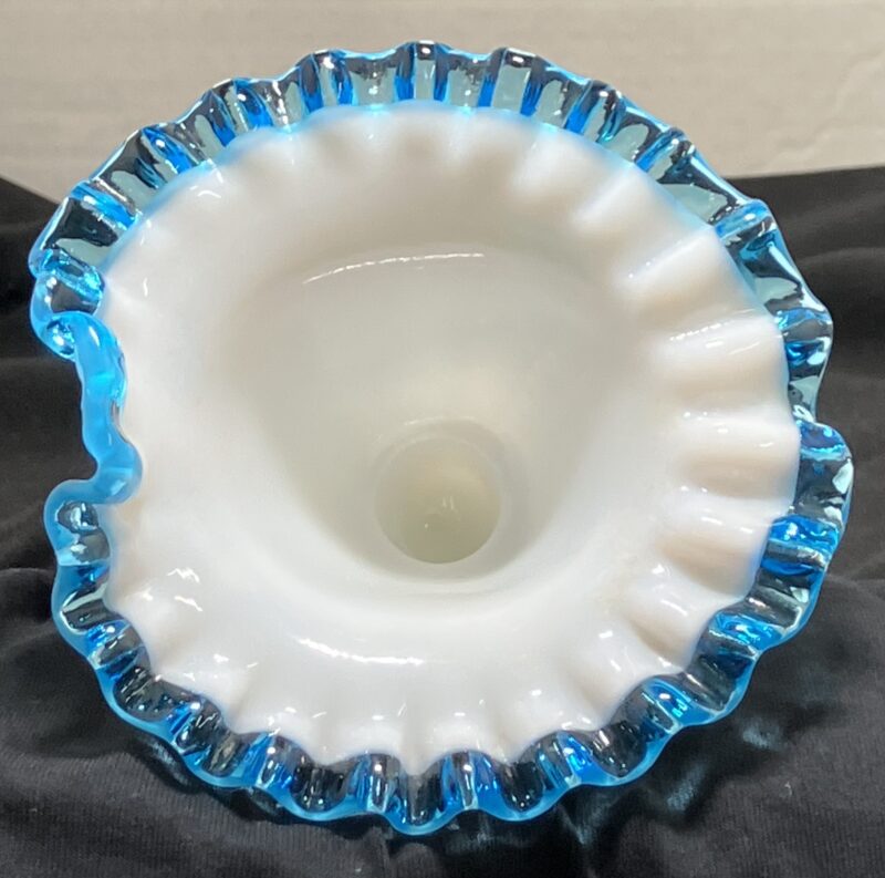 Vintage Fenton with Aqua Crest Milk Glass - Image 6